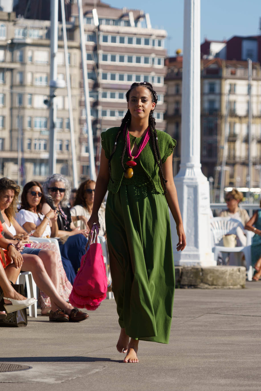 fotos-las-tiendas-de-gij-n-marcan-tendencia-por-tierra-y-mar-el-comercio